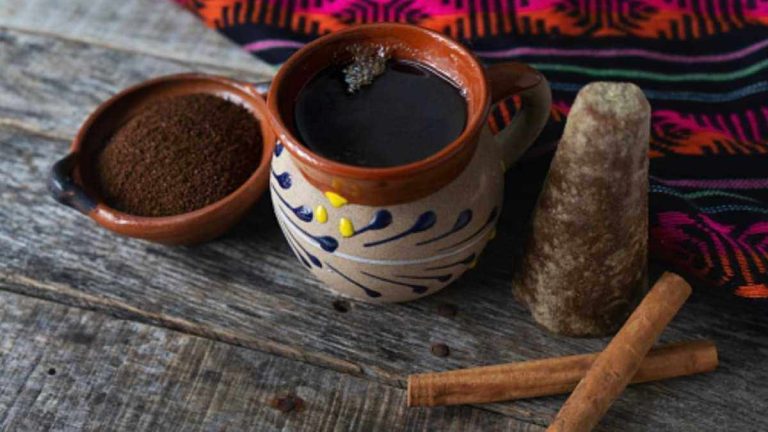 ¿Cómo preparar 1 litro de café de olla tradicional?