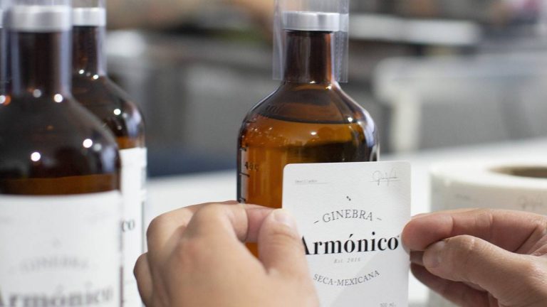 Armónico, la ginebra mexicana, presente en el Tianguis Turístico 2022